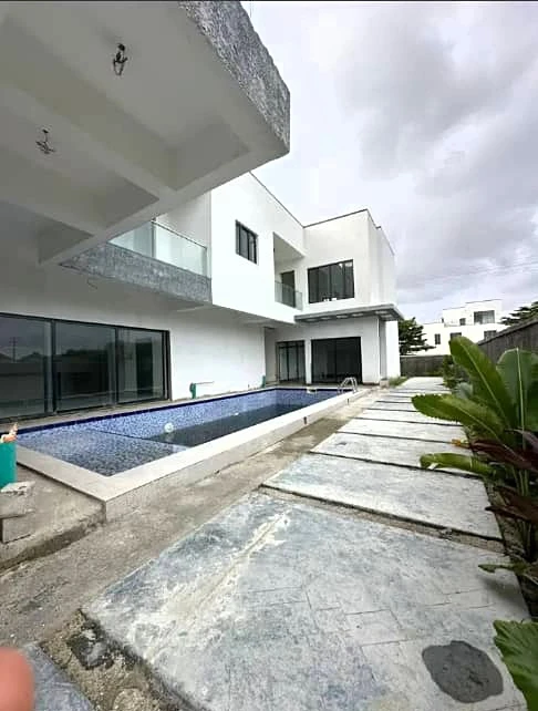 Duplex for Sale in Osapa London, Lekki, Lagos - Image 2