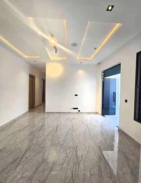 Duplex for Sale in Lekki phase 1, Lagos - Image 2