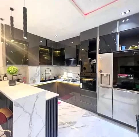 3 Bedroom Flat for Rent in Ikate Lekki, Lagos - Image 5