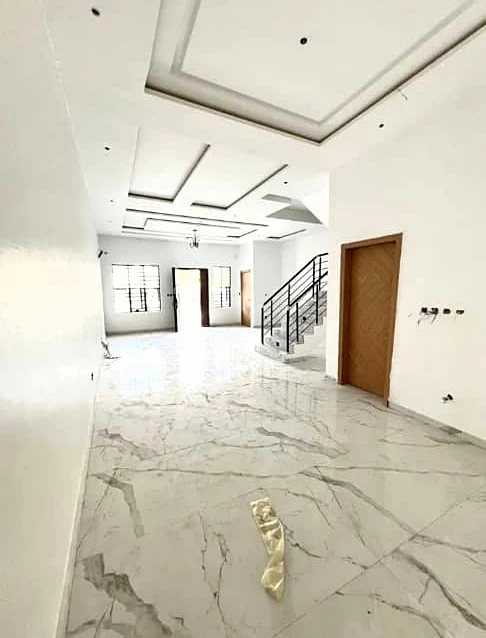 Duplex for Sale in Victoria Garden City, Lagos - Image 5