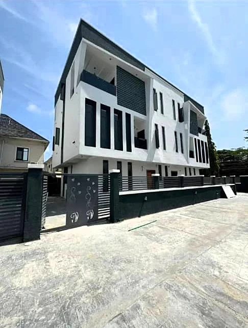 Duplex for Sale in Osapa London, Lekki, Lagos - Image 1