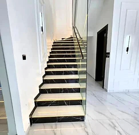 Duplex for Sale in Lekki phase 1, Lagos - Image 2