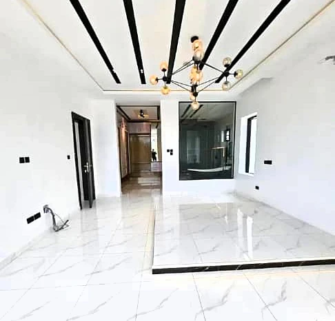 Duplex for Sale in Lekki phase 1, Lagos - Image 5