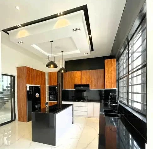 Duplex for Sale in Ologolo Lekki, Lagos - Image 4