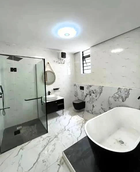 Duplex for Sale in Lekki phase 1, Lagos - Image 5