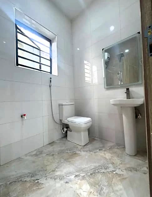 Duplex for Sale in Cooperative shell Eliozu Eneka, Rivers - Image 4