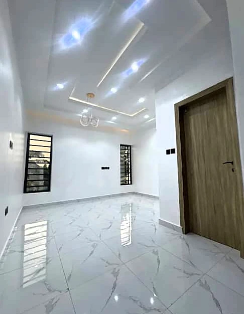 Duplex for Sale in Cooperative shell Eliozu Eneka, Rivers - Image 3