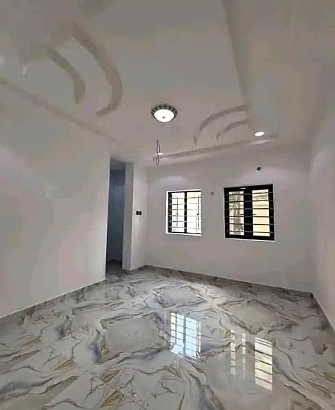 Duplex for Sale in Eliozu Eneka, Rivers - Image 5