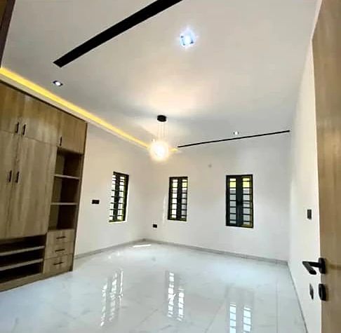 Duplex for Sale in Omachi Estate Rumuodomaya, Rivers - Image 5