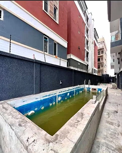 Pent-House for Sale in Lekki phase 1, Lagos - Image 4
