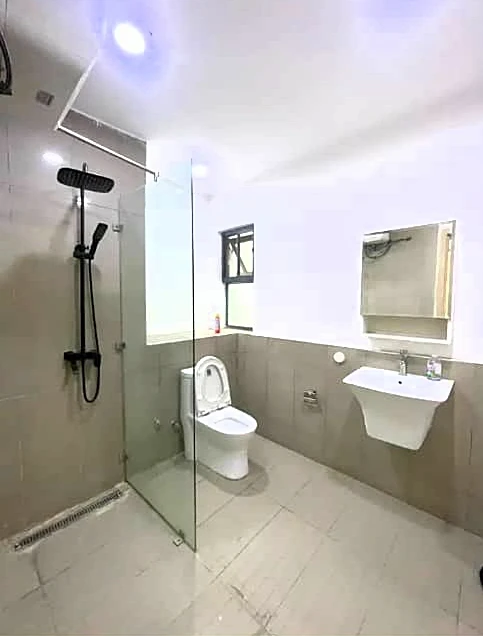 2 Bedroom Flat for Sale in Osapa London, Lekki, Lagos - Image 6