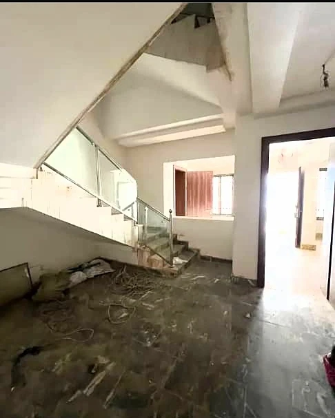 Duplex for Sale in Lifecamp, FCT - Image 3