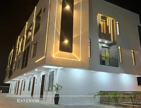 Duplex for Sale in Lekki phase 1, Lagos - Image 1