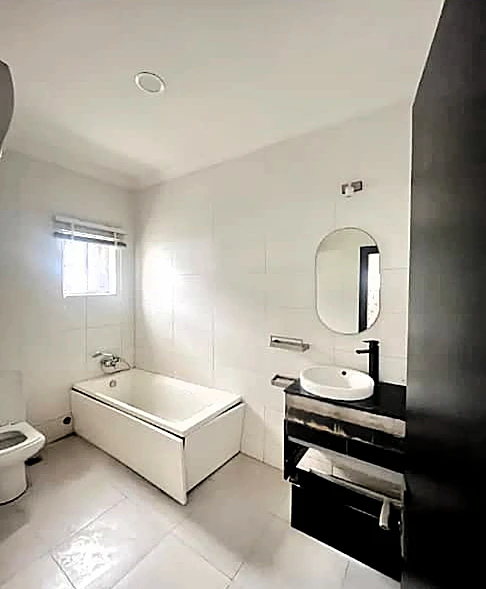 Duplex for Sale in Oral Estate, Lekki, Lagos - Image 6