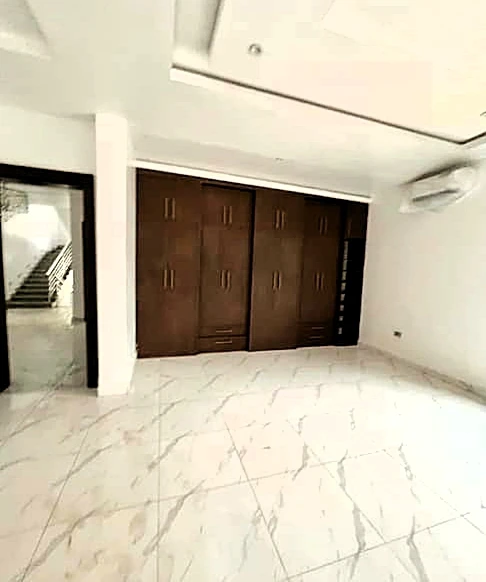 Duplex for Sale in Guzape, FCT - Image 4