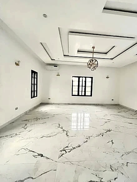 Duplex for Sale in Guzape, FCT - Image 6