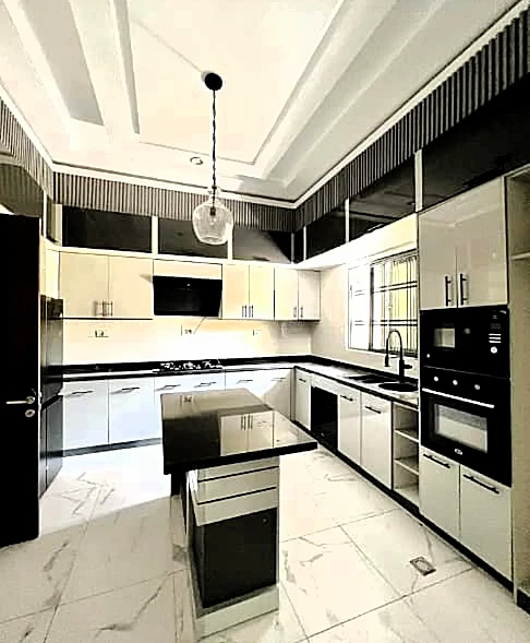 Duplex for Sale in Guzape, FCT - Image 2