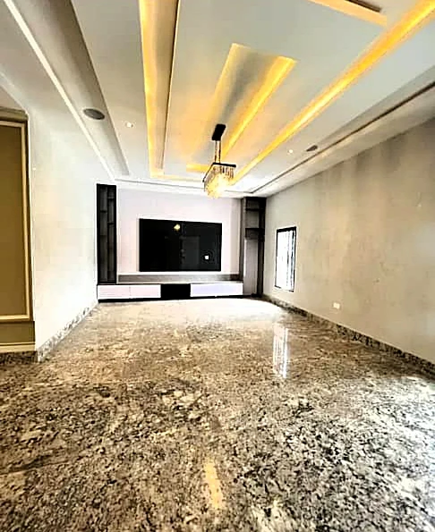 Duplex for Sale in Asokoro, FCT - Image 3