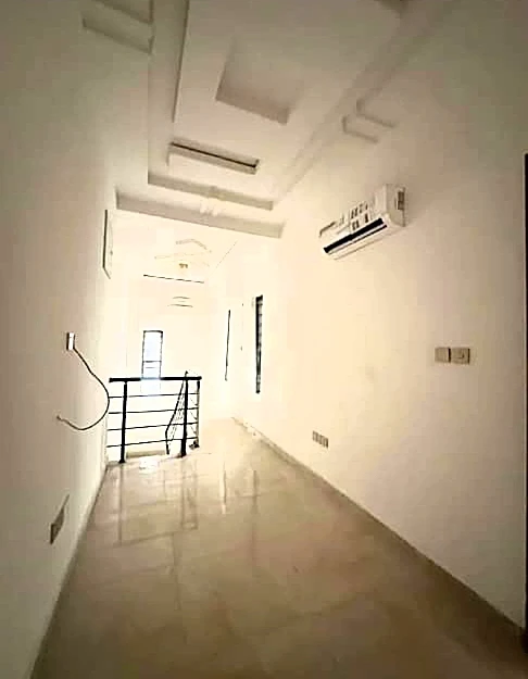 Duplex for Sale in Ikate Lekki, Lagos - Image 5