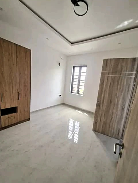 Duplex for Sale in Lekki phase 1, Lagos - Image 2
