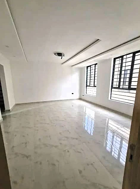 Duplex for Sale in Lekki phase 1, Lagos - Image 4