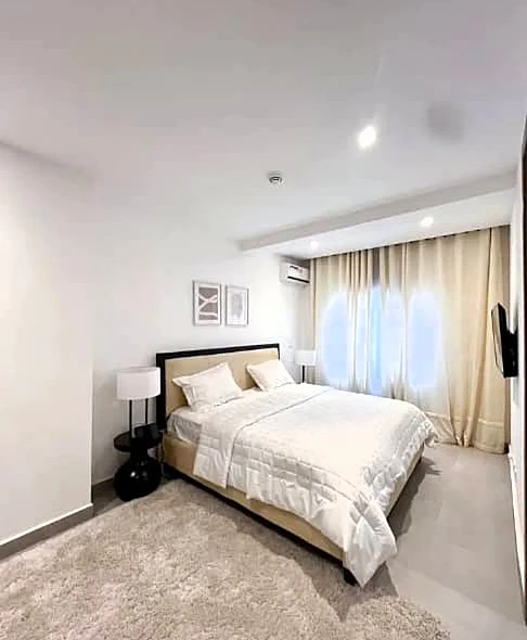 3 Bedroom Flat for Sale in Lekki phase 1, Lagos - Image 2
