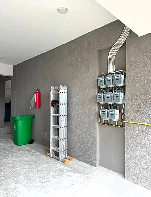 3 Bedroom Flat for Sale in Lekki phase 1, Lagos - Image 4
