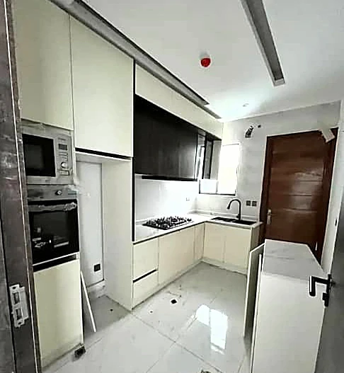 3 Bedroom Flat for Sale in Lekki, Lagos - Image 6