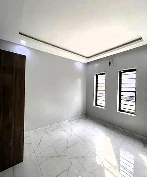 Duplex for Sale in Lekki phase 1, Lagos - Image 5