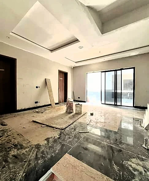 Duplex for Sale in Lekki phase 1, Lagos - Image 2