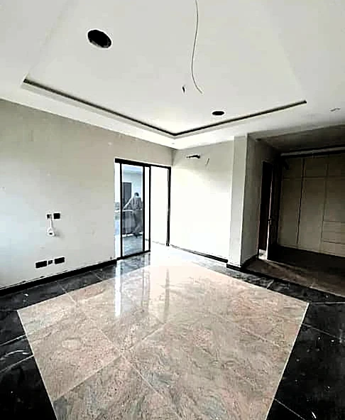 Duplex for Sale in Lekki phase 1, Lagos - Image 6