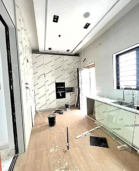 Duplex for Sale in Lekki, Lagos - Image 6
