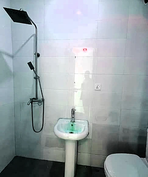 2 Bedroom Flat for Sale in Ologolo Lekki, Lagos - Image 5
