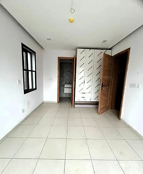 3 Bedroom Flat for Sale in Ologolo Lekki, Lagos - Image 3