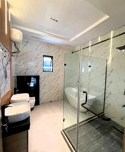 Duplex for Sale in Lekki phase 1, Lagos - Image 2
