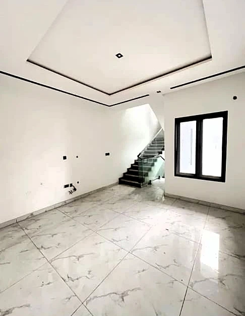 Duplex for Sale in Lekki phase 1, Lagos - Image 2