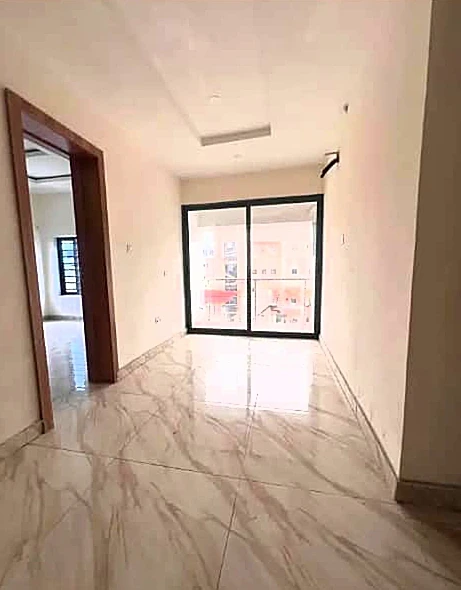 Duplex for Sale in Lekki phase 1, Lagos - Image 4