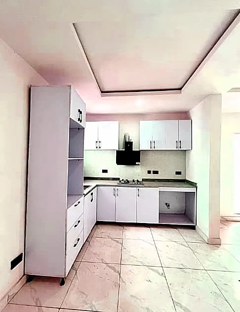 4 Bedroom Flat for Sale in Ikate Lekki, Lagos - Image 3