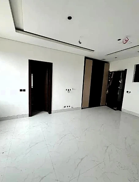 Mansion for Sale in Ikoyi, Lagos - Image 6