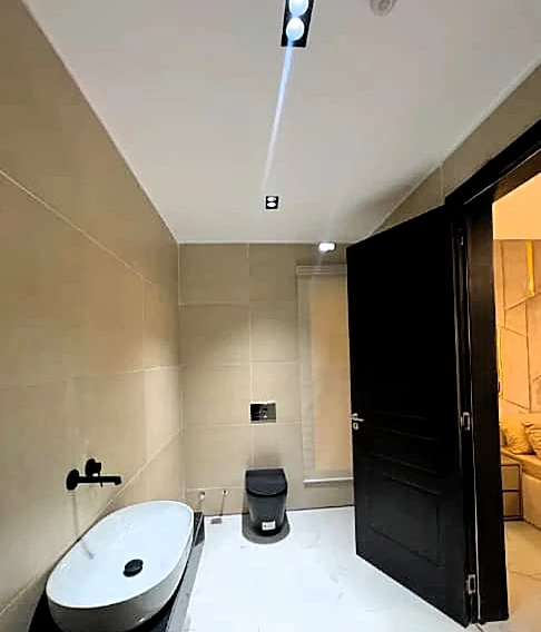 4 Bedroom Flat for Sale in Wuye, FCT - Image 1