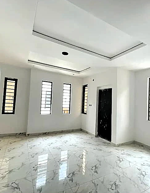 Duplex for Sale in Victoria Garden City, Lagos - Image 1