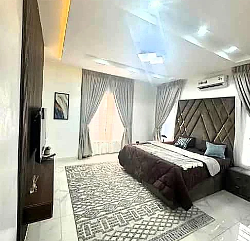 Bungalow for Sale in Lekki, Lagos - Image 3