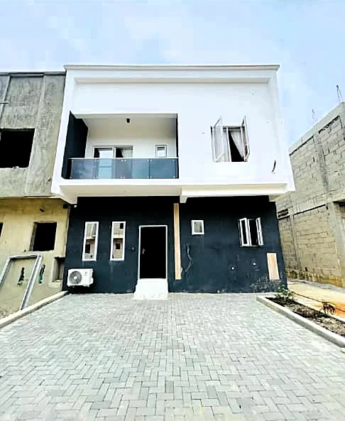 Duplex for Sale in Ajah, Lekki, Lagos cover picture