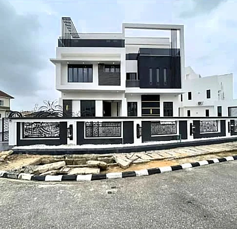 Duplex for Sale in Osapa London, Lekki, Lagos cover picture