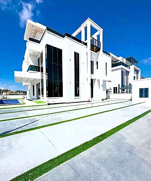 Duplex for Sale in Osapa London, Lekki, Lagos cover picture