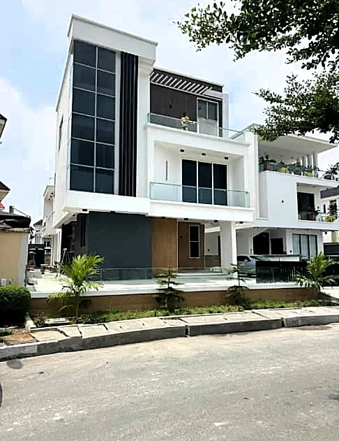 Duplex for Sale in Osapa London, Lekki, Lagos cover picture