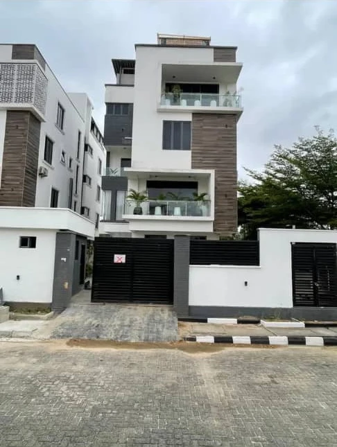 Duplex for Sale in Banana Island, Lagos cover picture