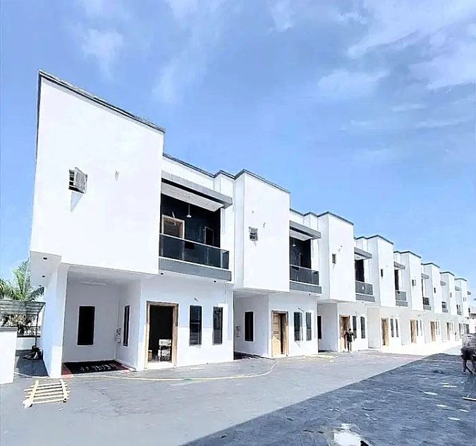 Duplex for Sale in Ikota, Lekki, Lagos cover picture