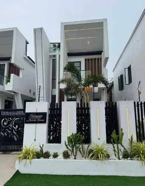 Duplex for Sale in Ikota, Lekki, Lagos cover picture