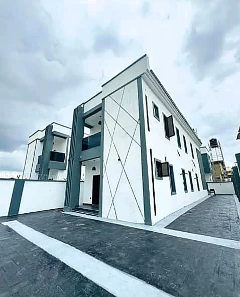 Duplex for Sale in Abulegba, Lagos cover picture